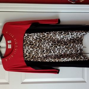 Chico's leopard Zenergy Tunic- EUC!
